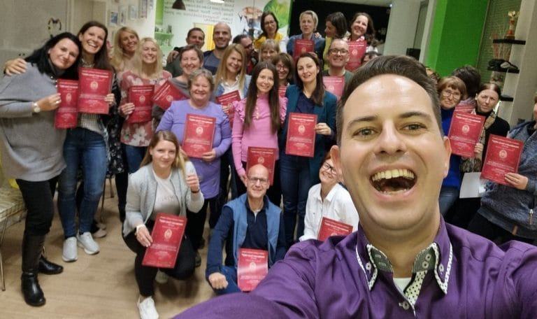 Messenger_creation_EB18824B-97C8-44DC-B359-E698BD8BB55A