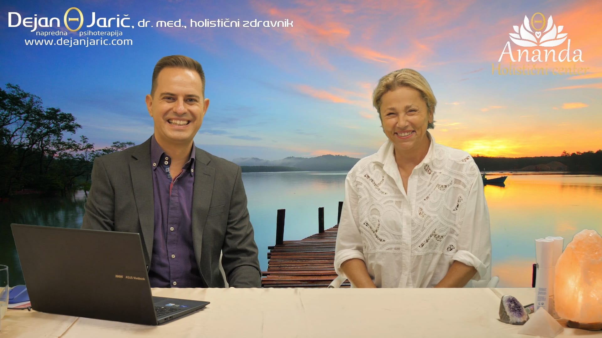 1.03_42_59_20.Still001