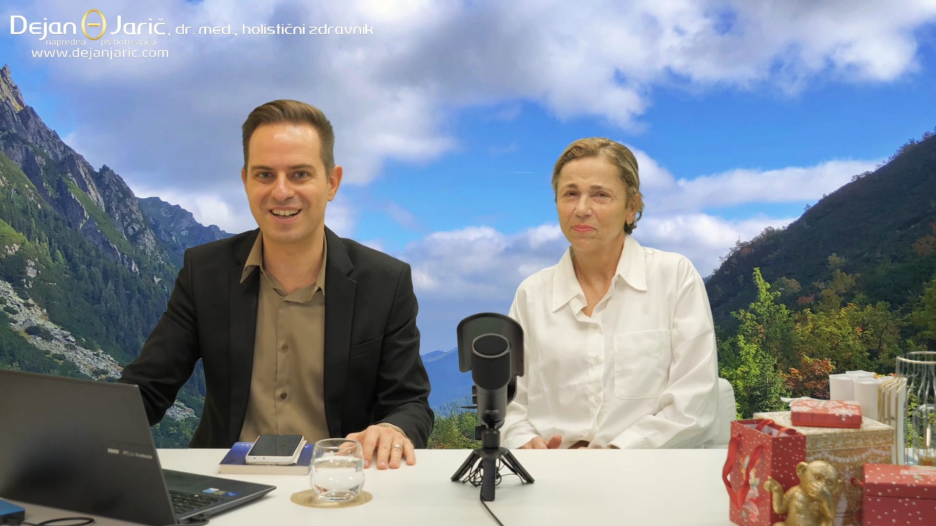 2023-12-01 19-41-52.00_56_06_42.Still001